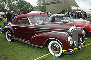 Mercedes Benz classic cabriolet 1957 300c